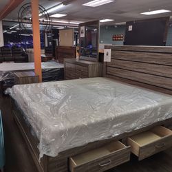 Four Piece Eastern King Bedroom Set King Bed Frame Dresser Mirror And Nightstand