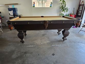 7' Pool Table