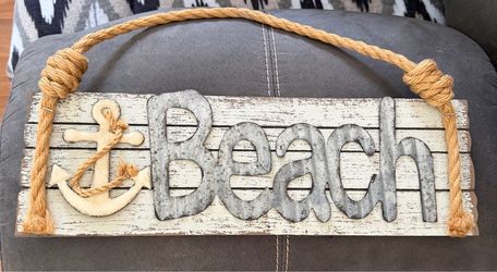 Beach Sign w/ Anchor 17x5.5"