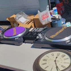 Dj Turntables Must Go Today