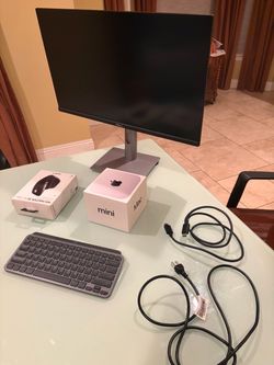 Logitech keyboard and mouse (high end) Mx keys mini for business + Max master 35 for Max