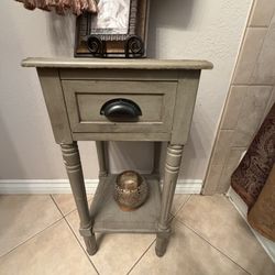 Farmhouse Side Table w/ Drawer & Shelf