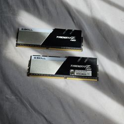 Trident Z NEO 2x16 (32GB DDR4) 