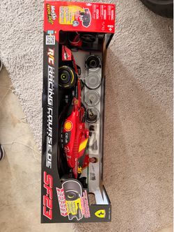 Ferrari SF23 RC Formula 1 Race Car – Maisto Tech RC – Brand New