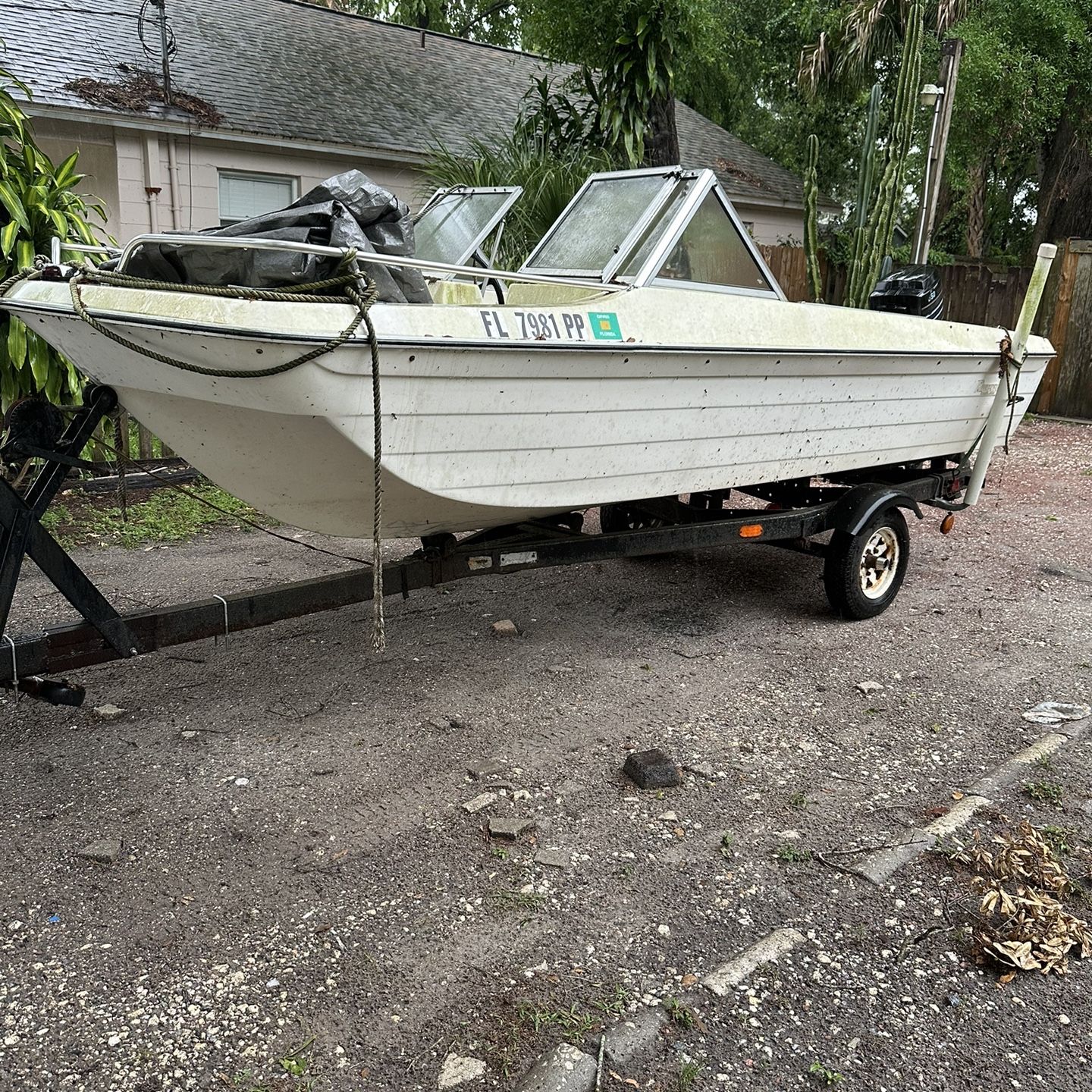 1976 15FT Rinkerbuilt Boat 