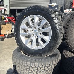 20” OEm  Tires 275 60 R20