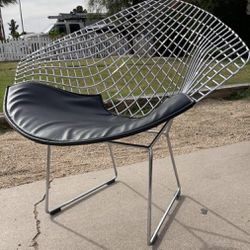 Mid Century Modern Style Knoll Bertoia Metal Diamond Lounge Chair Replica