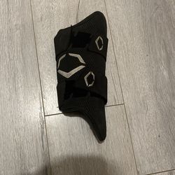 Evoshield Leg guard