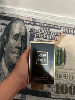 Coco noir Chanel Paris perfume