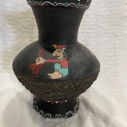 Beautiful Vintage Hand Painted Aztec Pottery Vase 