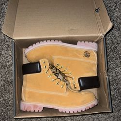 Brand New Double Sole Tims 9.5