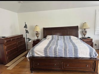 bedroom set