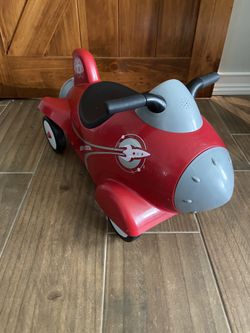 Radio Flyer - Radio Rocket 