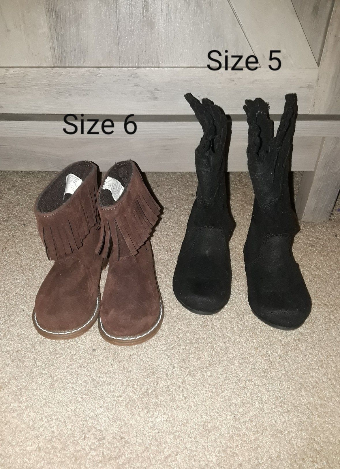Toddler boots FALL WINTER like new size 5 & 6
