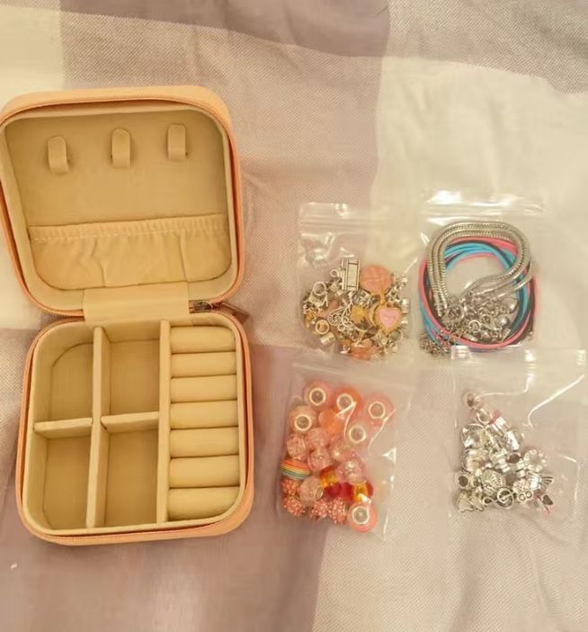 Charm Bracelet Kit