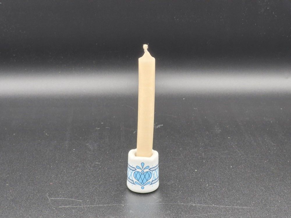 Tumbler Ceramic Blue And White Mini Candle Holder W/Candle