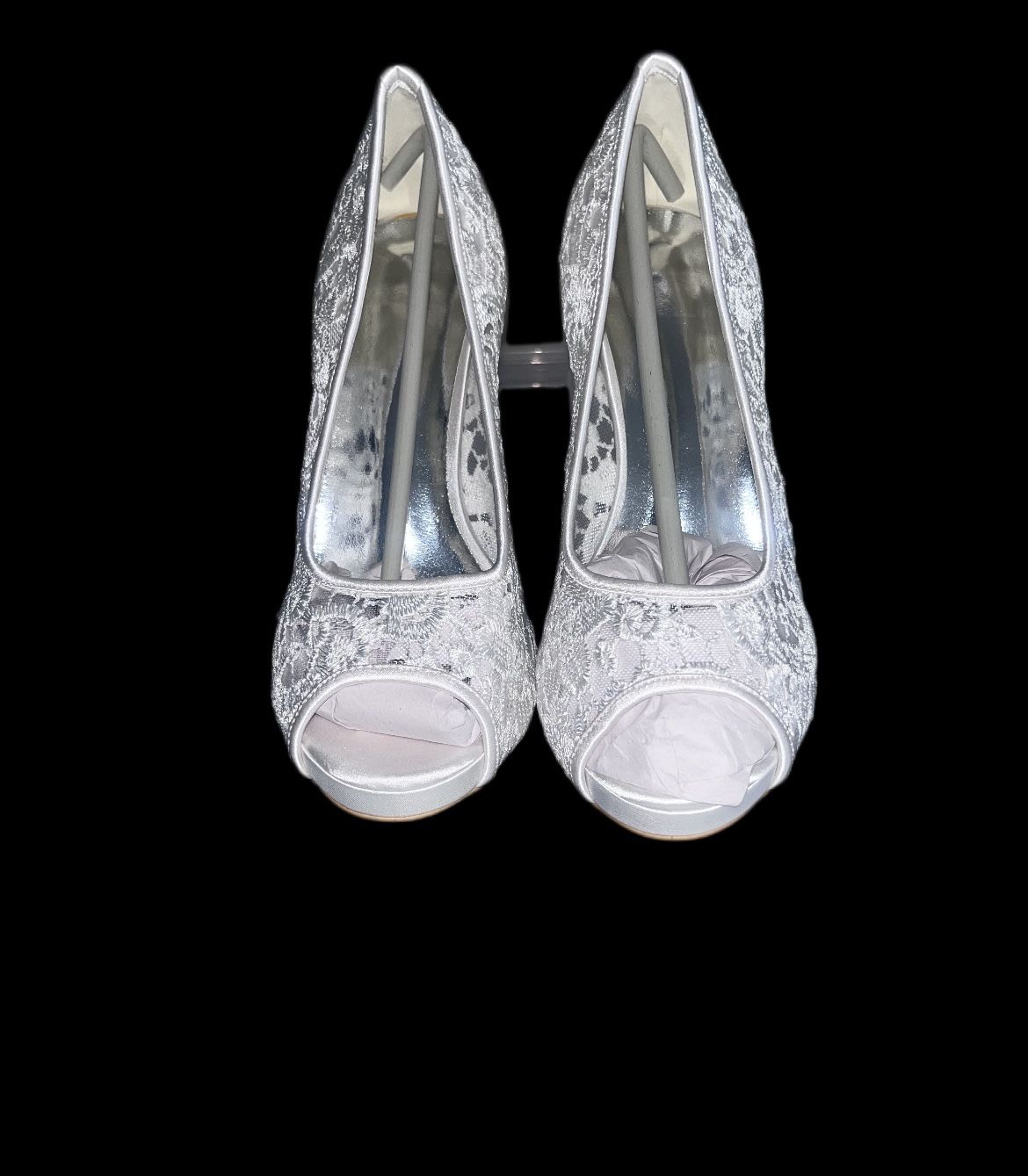 Women’s White Lace Heels