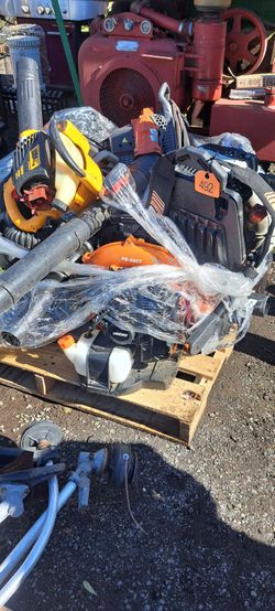 For Sal: Backpack Leaf Blowers 7 backpack and 2 hand held Leaf Blowers All for $600