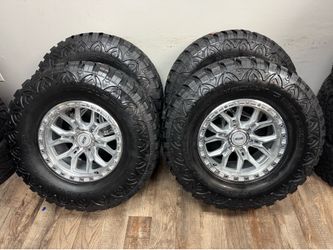 NEW 17x9 wheels wrapped in 35x12.50r17 RBP tires