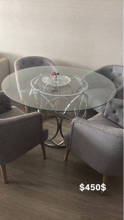 Round Glass Top Dining Table with Chrome Base
