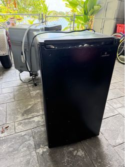 Frigidaire dishwasher brand new