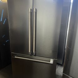 NEW OPEN BOX BEKO COUNTER DEPTH FRENCH STYLE REFRIGERATOR 