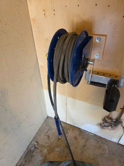 Coxreel w/ 50' Pressure Washer Hose