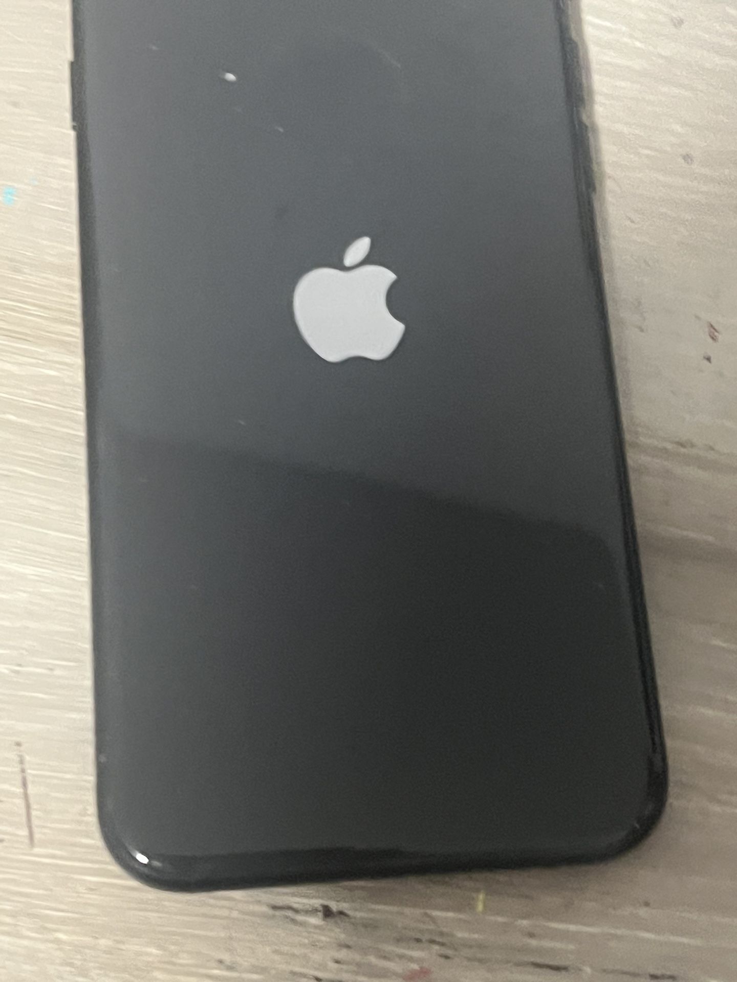 iPhone SE