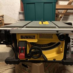 Dewalt Job site Table Saw (DWE7485) + Blades