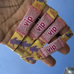 4x Coachella 2025 Sunday Only VIP Weekend 2