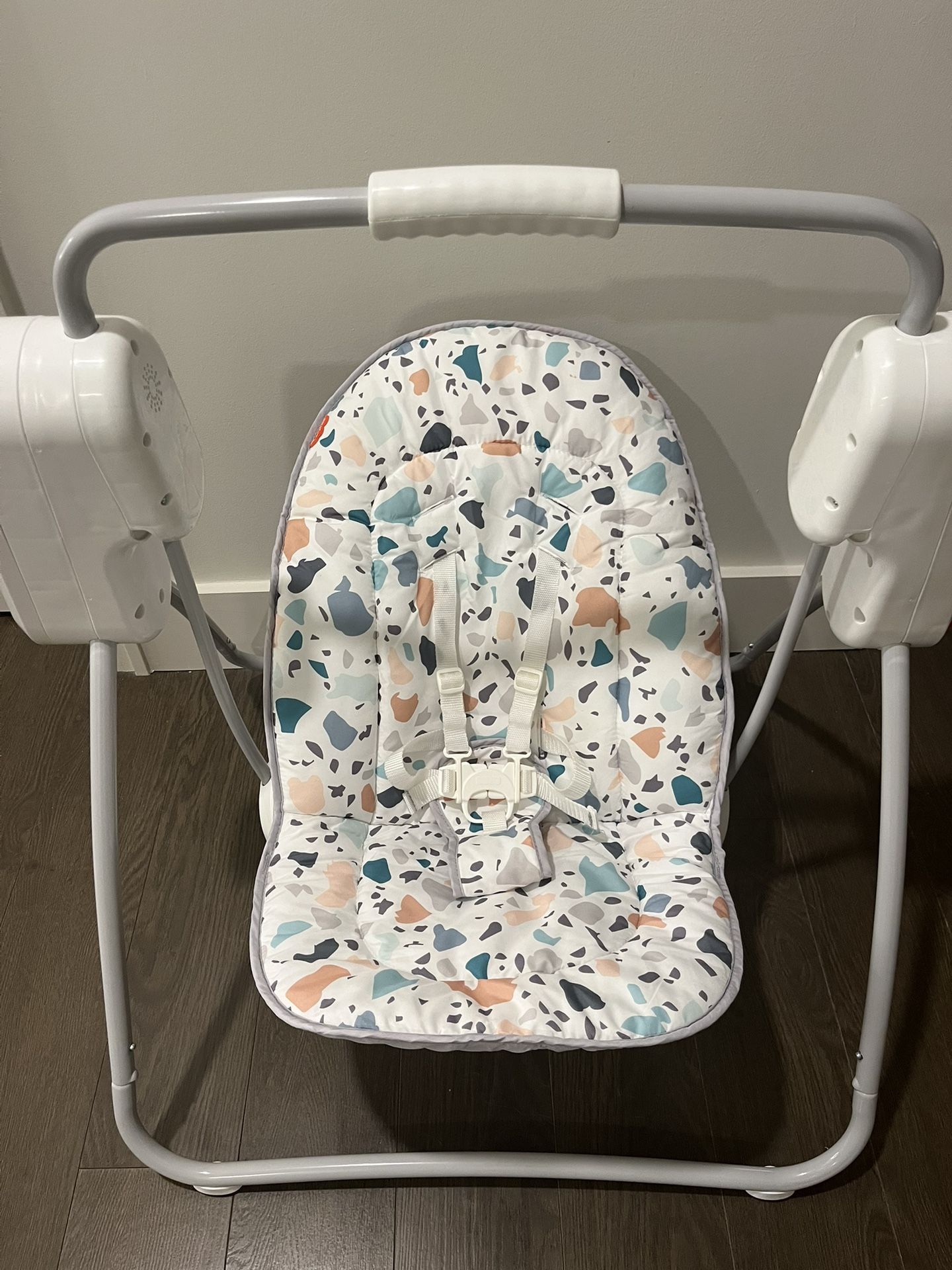 Compact Baby Swing