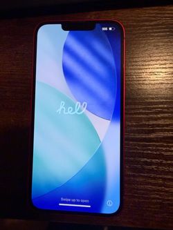Apple iPhone in Red 14