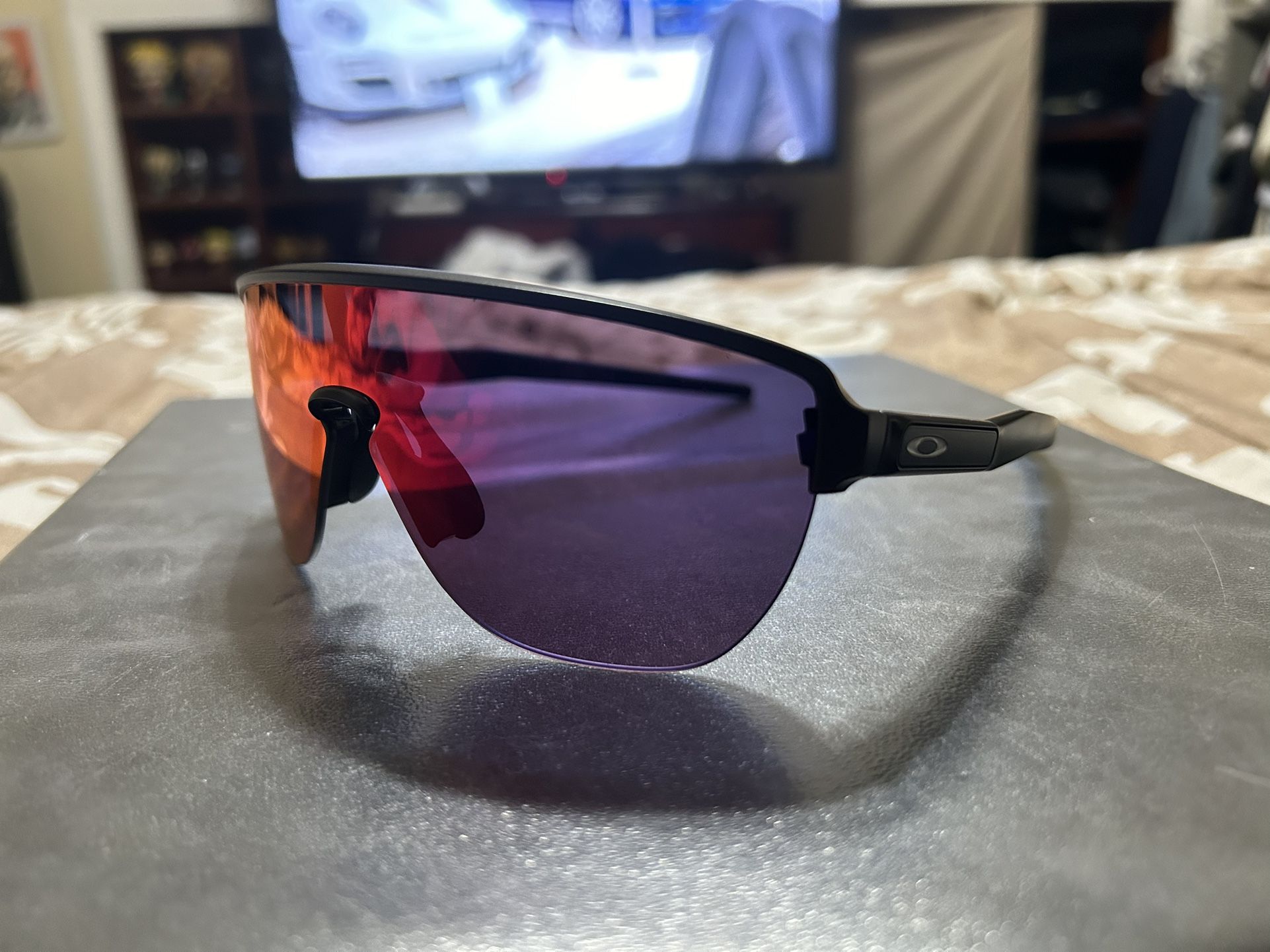 Brand New Mens Oakley Sunglasses *Never Worn*