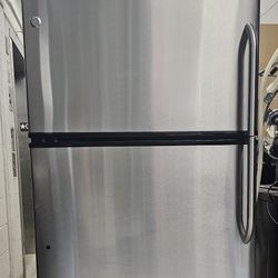 Fridge  / Nevera