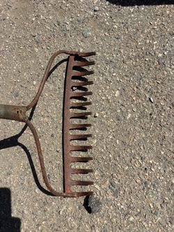 Metal Garden Rake with Wood Handle