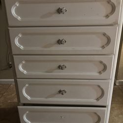 FREE DRESSER
