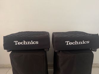 Technics turntables SL 1200 mk2