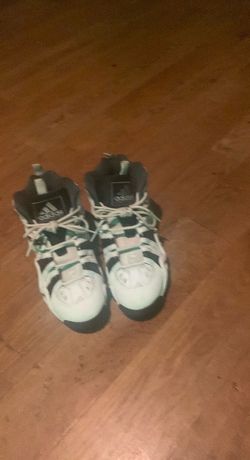 Kobe Bryant  adidas crazy 8