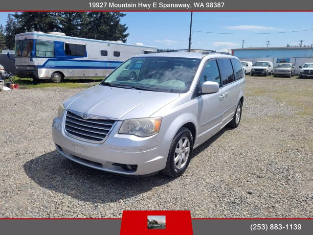 2010 Chrysler Town & Country