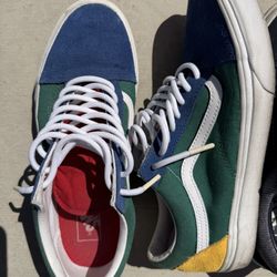 9.5 Mens Vans Shoes 