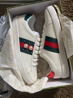 Gucci Shoe 9.5 220$ CASH!!!