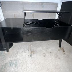 Coffee Table W/ Storage 