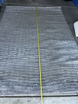 Rug 11 and 1/2 Ft X 8ft