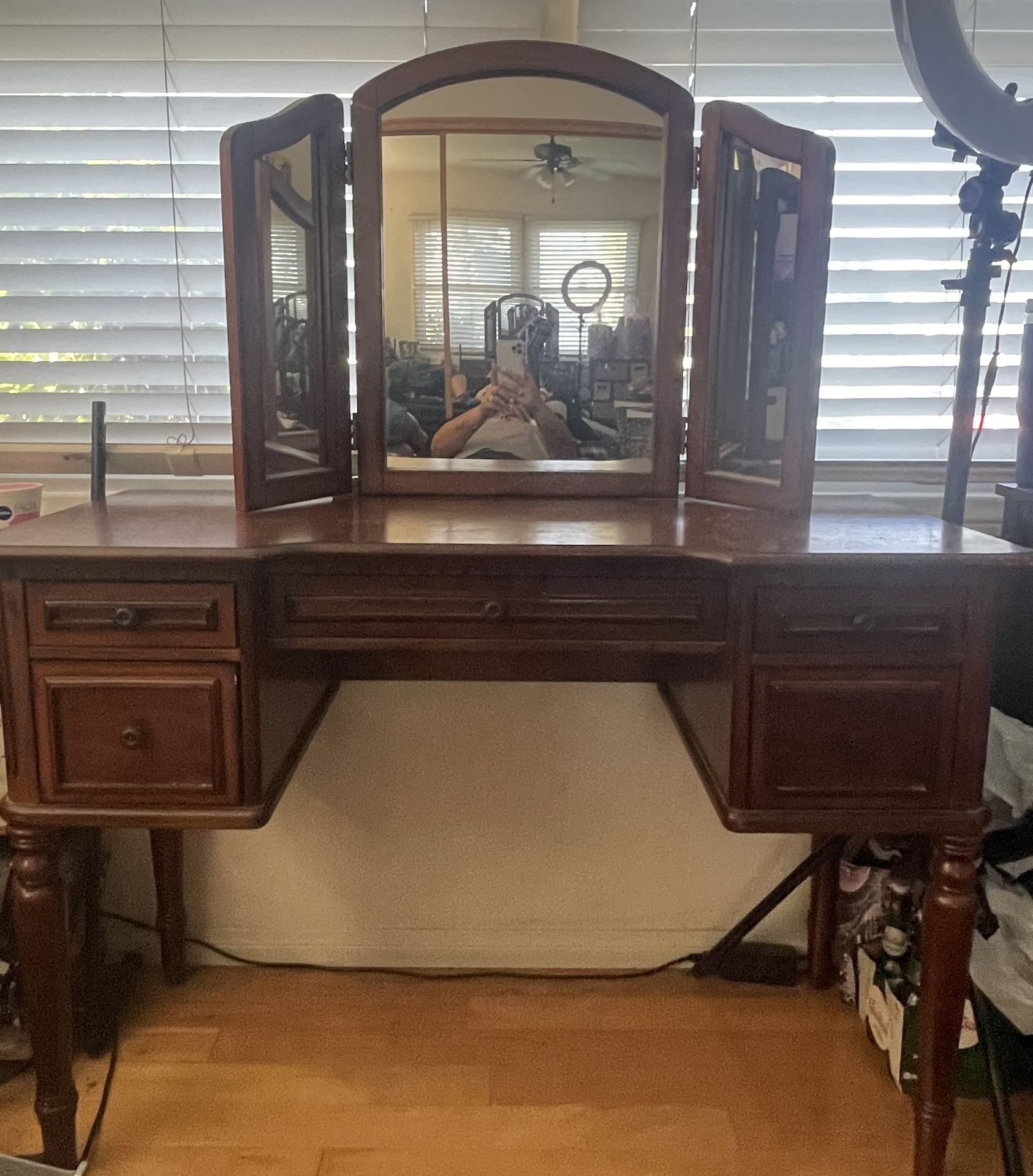 Torrance vanity set discount