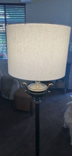 Vintage brass stand lamp