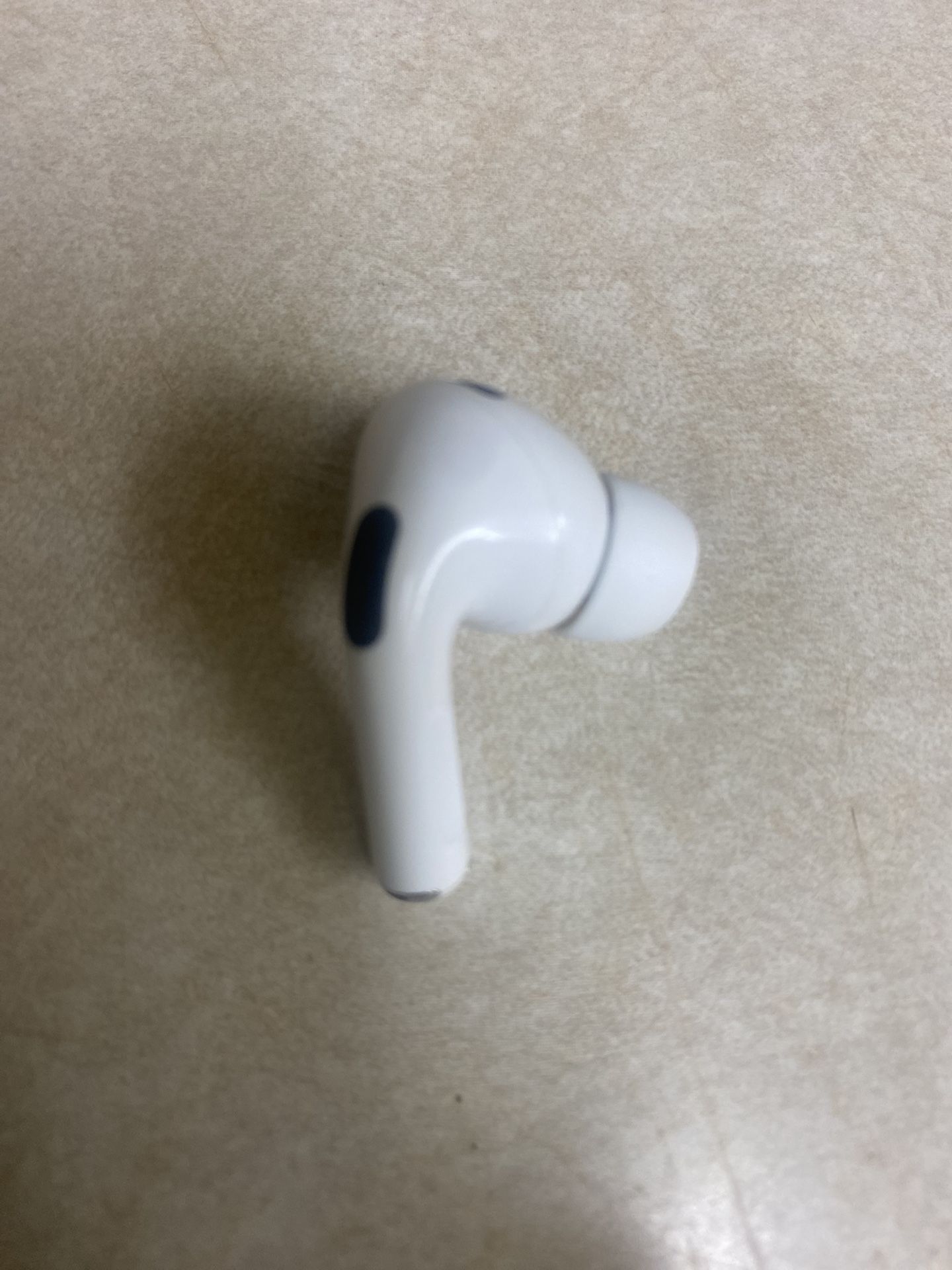 Apple AirPods Pro 2nd Gen Right Ear Only