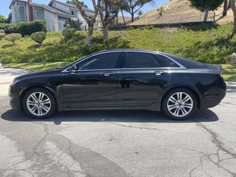 2014 Lincoln MKZ