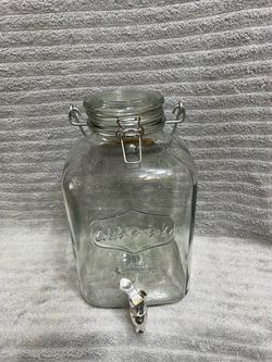 Better Homes & Gardens Glass 2 Gallon Beverage Dispenser