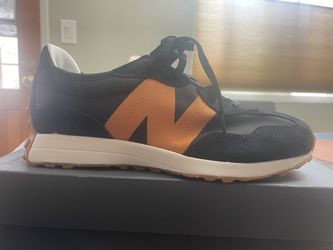 new balance 327 kid’s sneaker / size 7