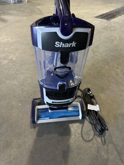 Shark Lift-Away Upright Vacuum Cleaner